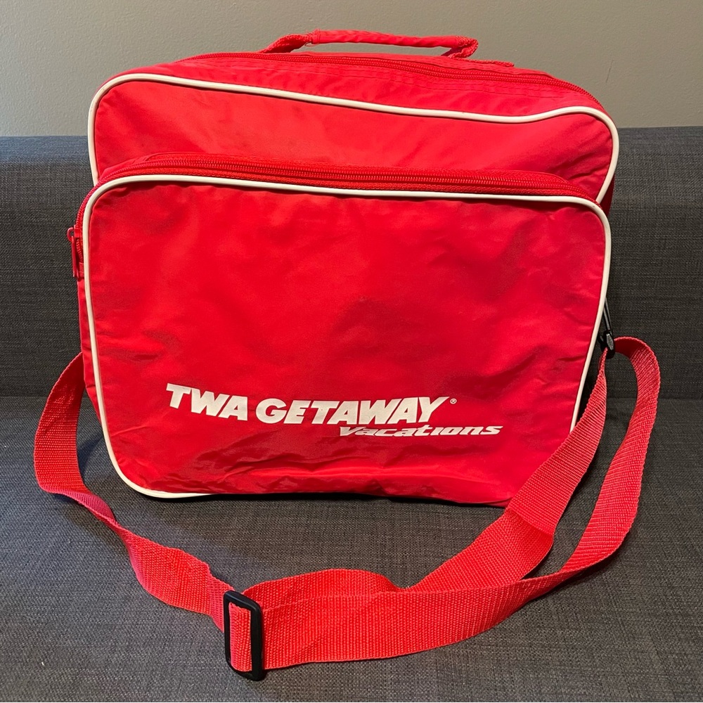 Vintage TWA Airplane Flight Carry On Airport Bag Tote Case Duffle 2 Compartments